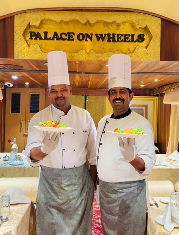 palace on wheels interiors