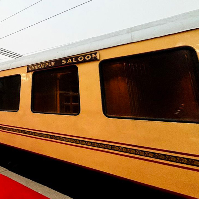 palace on wheels train out side