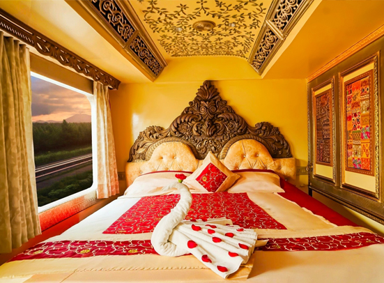palace on wheels train Cabins